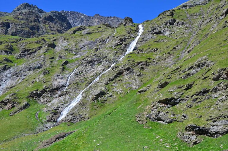 rifugio mario bezzi valgrisenche