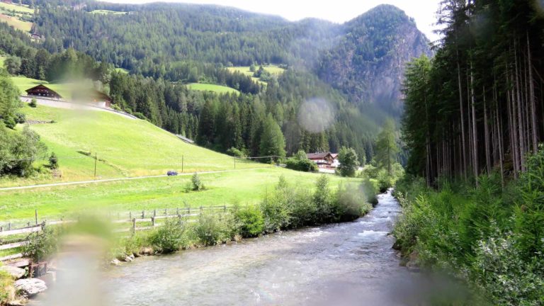 cascate di riva di tures trentino