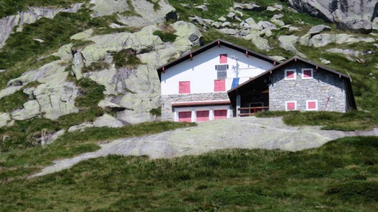 rifugio antonio omio valtellina