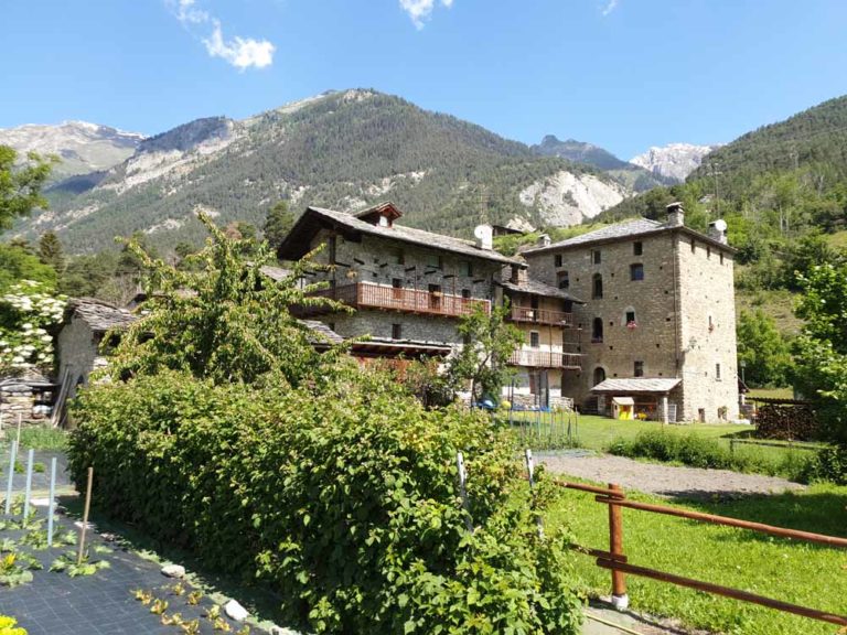 la ruine alta valdigne