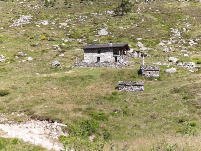 monte berlinghera como