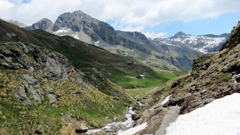 Laghi Palasinaz