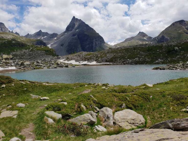 lago bianco