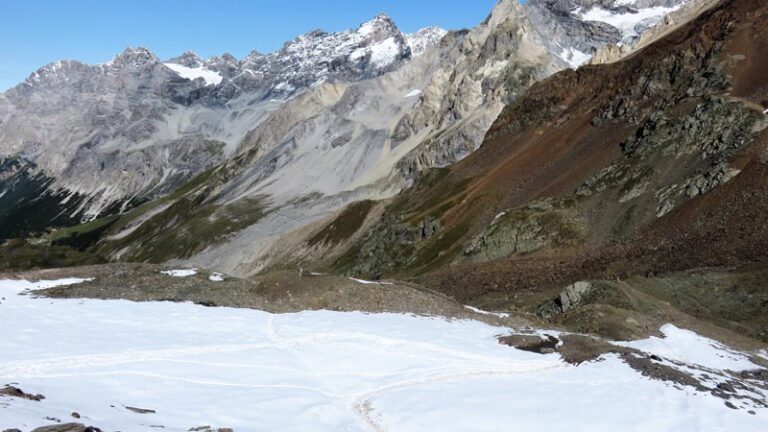 discesa dal Passo di Zebrù nord