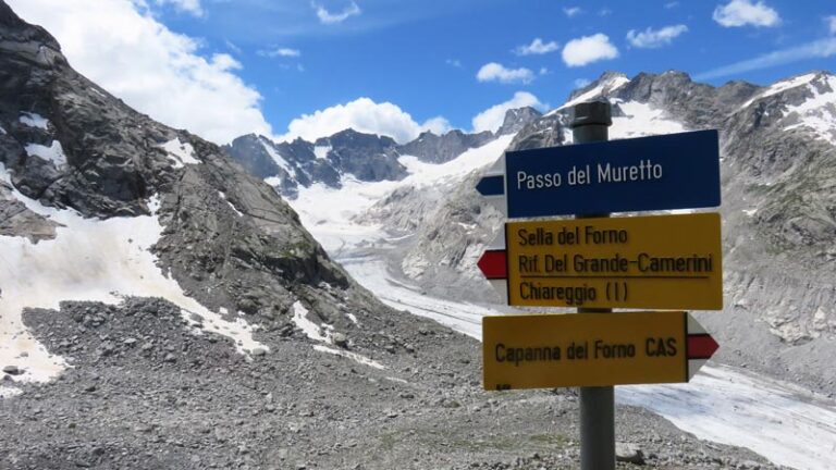 segnaletica alla capanna del forno