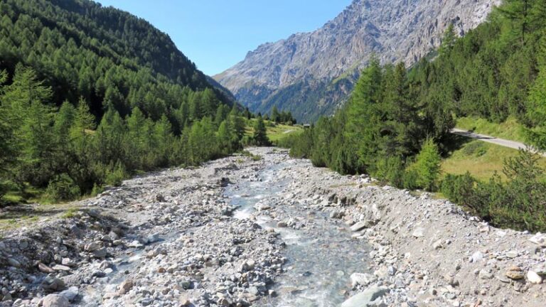 lungo la Val Zebrù