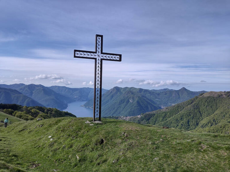 croce sull'alpe