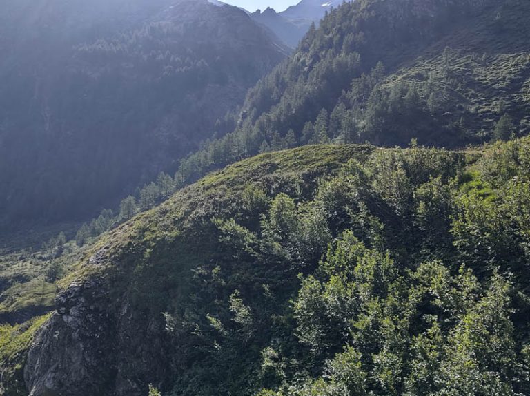 sentiero rifugio benevolo