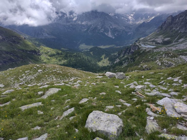 bivacco beniamino farello e delle guide