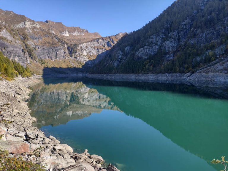 lago di agaro