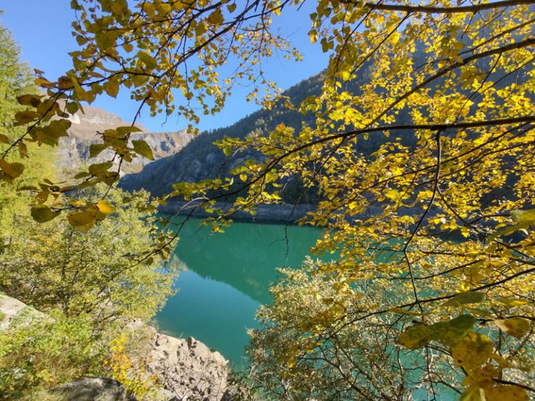 lago di agato