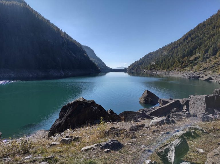 lago di agaro