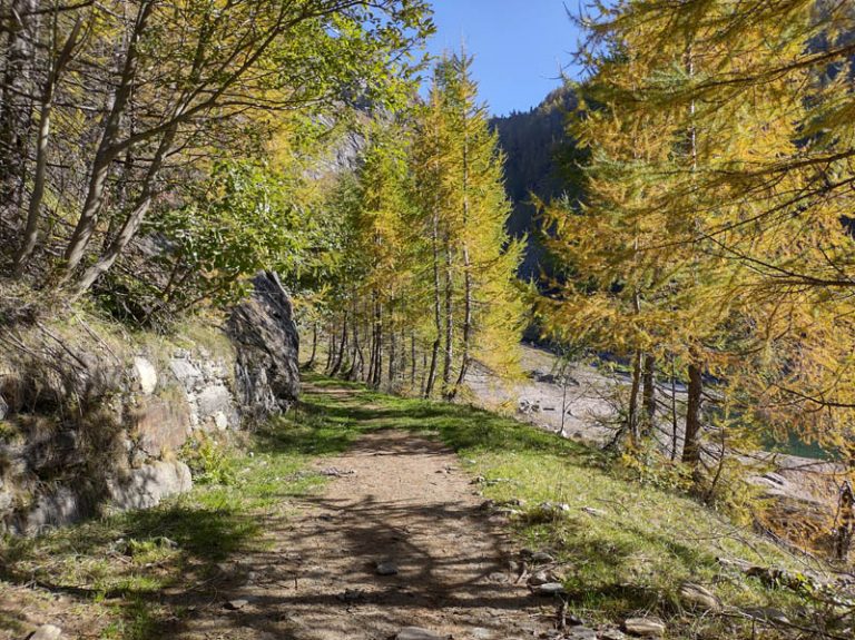 lago di agaro