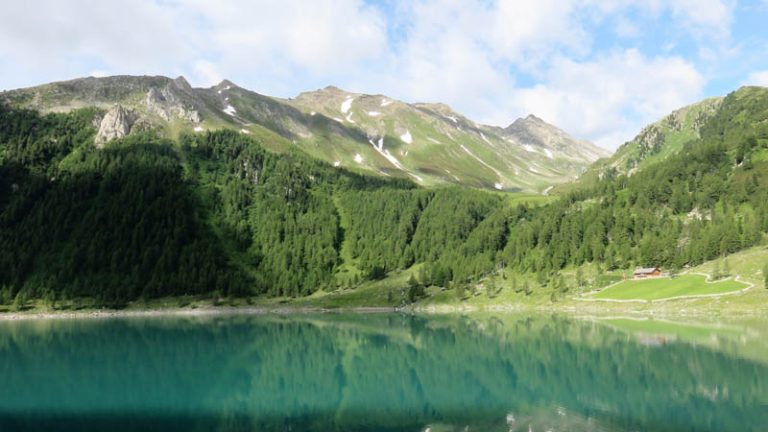 Lago di Neves