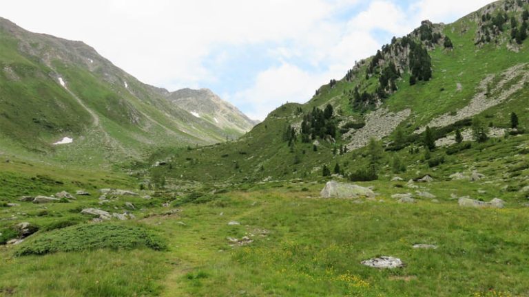 verso il rifugio ponte di ghiaccio