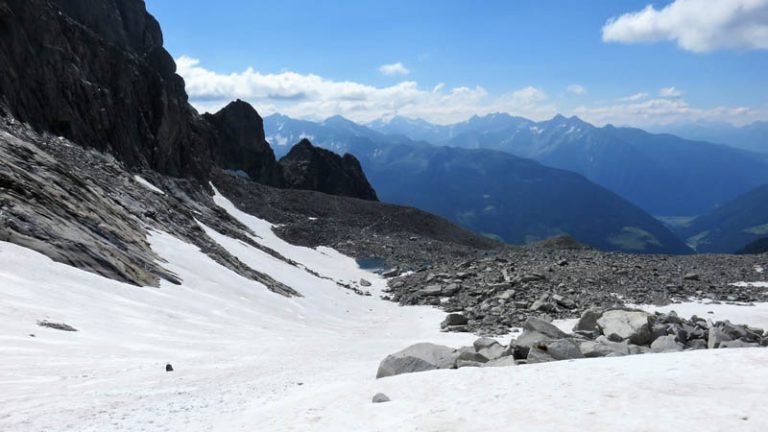 rifugio sasso nero percorso di salita