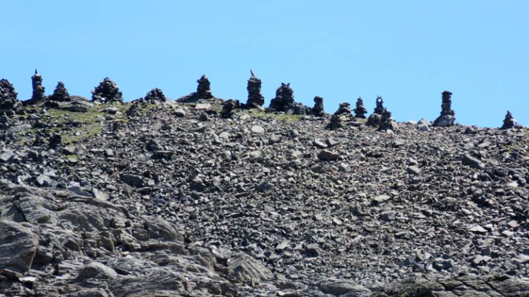 ometti in pietra rifugio vedrette di ries