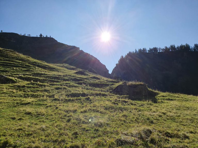 rifugio elena sentiero