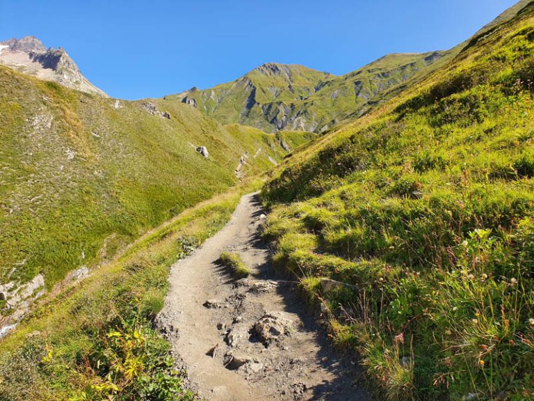 rifugio elena val ferret