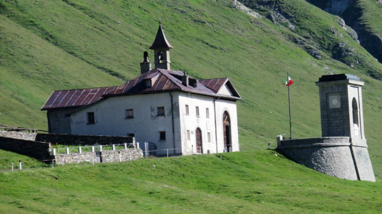 Oratorio San Ranieri e il Sacrario Militare dello Stelvio