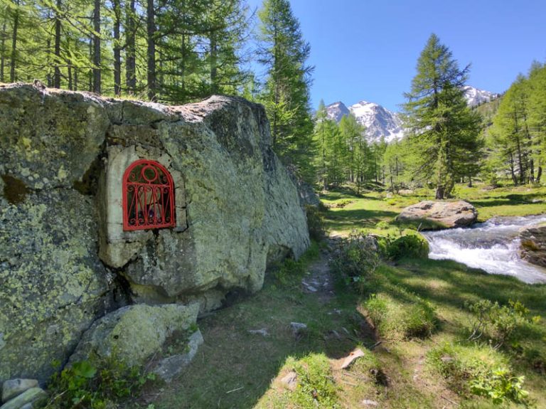 cappella votiva sentiero bivacco cosimo zappelli