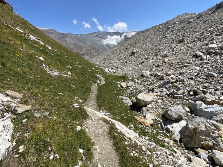 sentiero rifugio benevolo