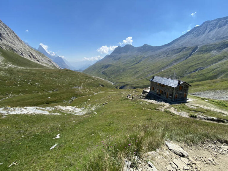 la casermetta val veny monte bianco