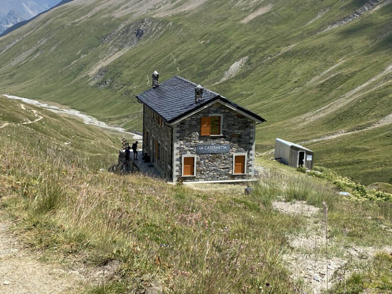 la casermetta val veny monte bianco