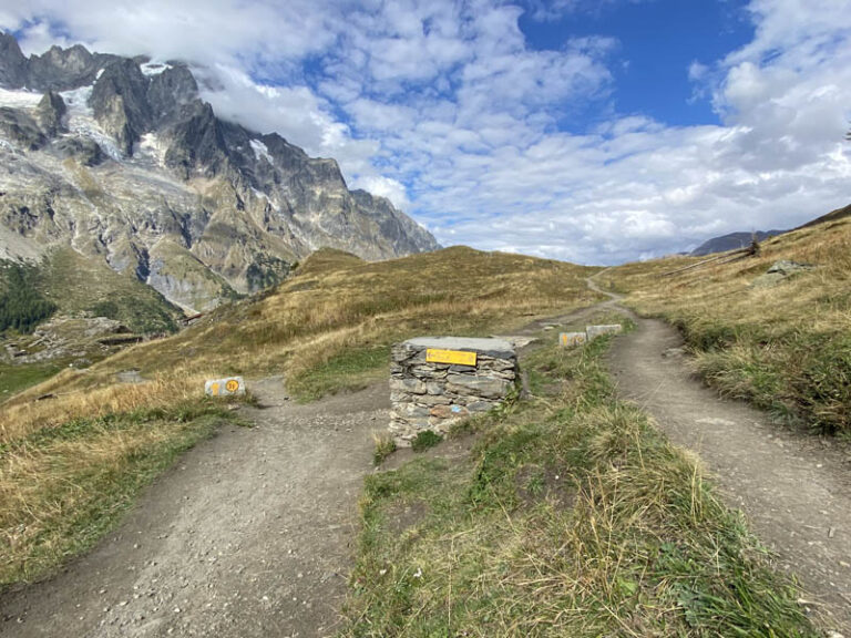 sentiero rifugio bertone