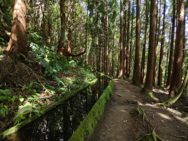 sentiero lagoa do fogo