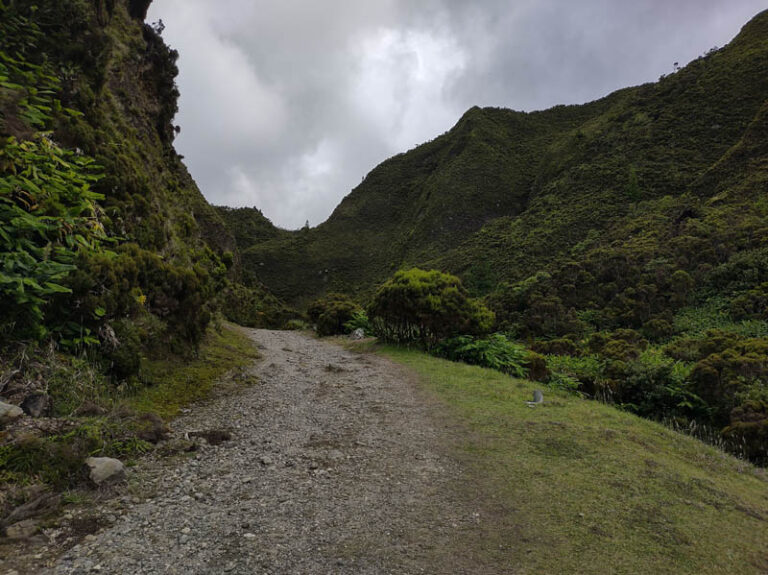 sentiero lagoa do fogo