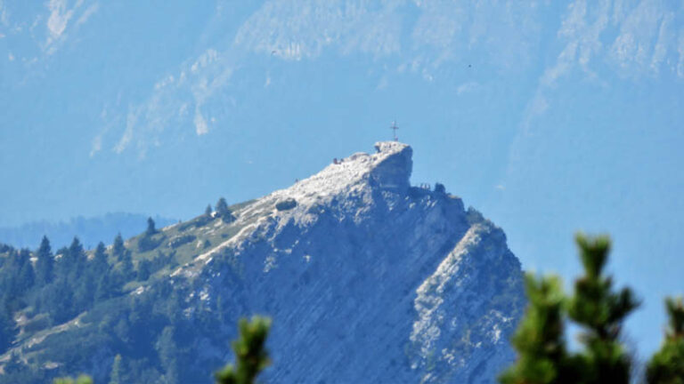 Cima Vezzena vista dal Mandriolo