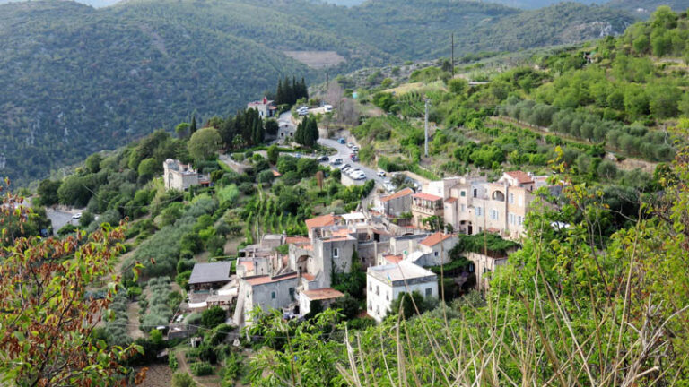 Crosa vista dall'alto