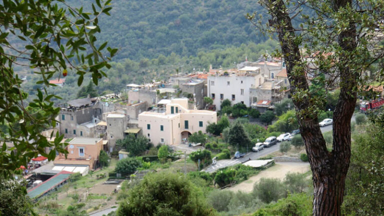 Verezzi Borgata Piazza