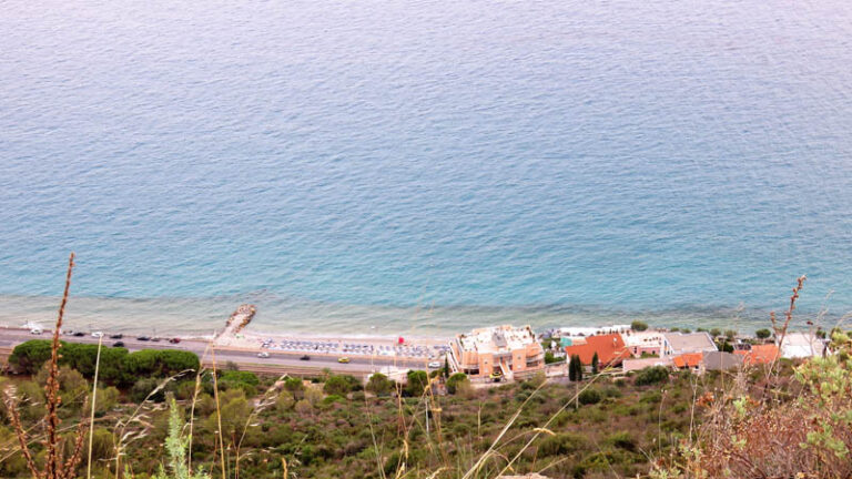 trekking sentiero cultura borgo verezzi