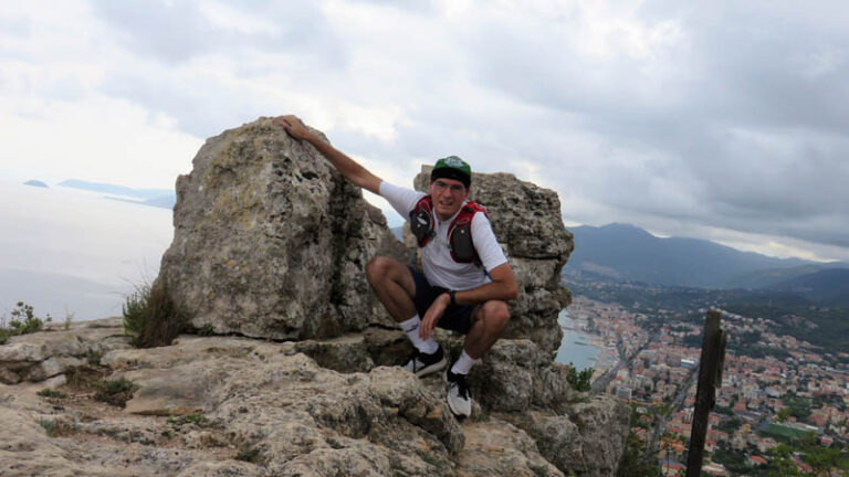 trekking sentiero cultura borgo verezzi