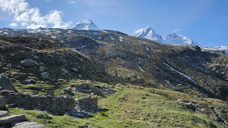 sentiero rifugio vittorio emanuele II valsavarenche