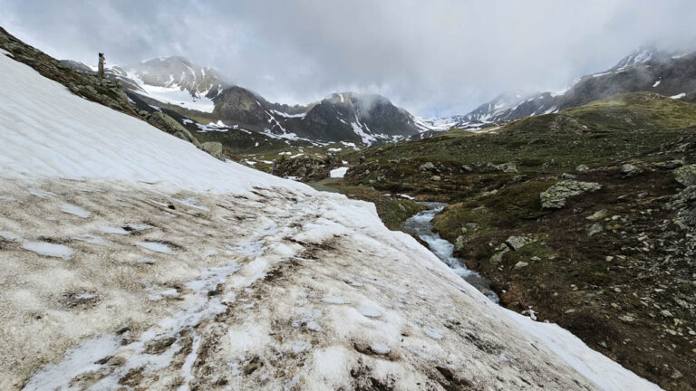 sentiero rifugio mont fallere