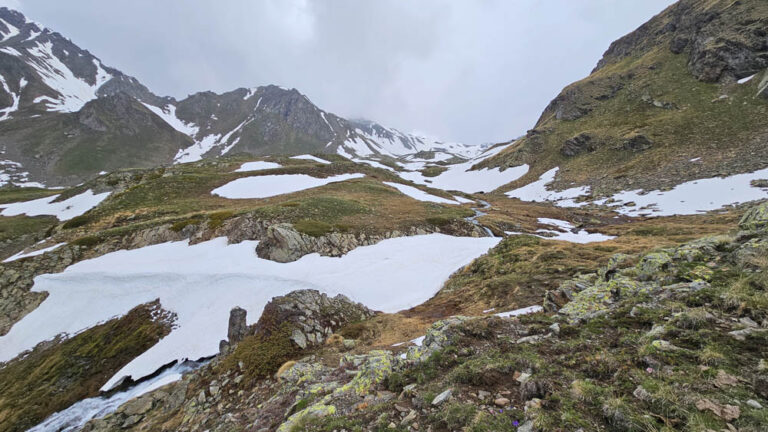 sentiero rifugio mont fallere