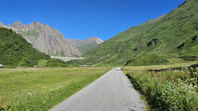 Riale e diga del Lago di Morasco