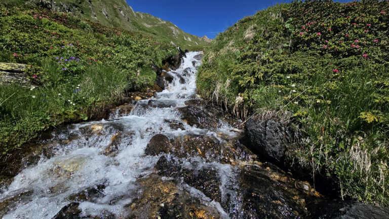 sentiero di salita alpe bettelmatt