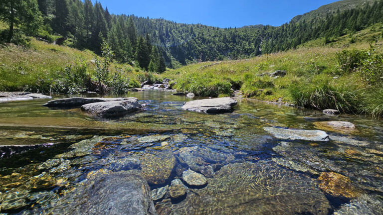 torrente tartano presso casera di porcile