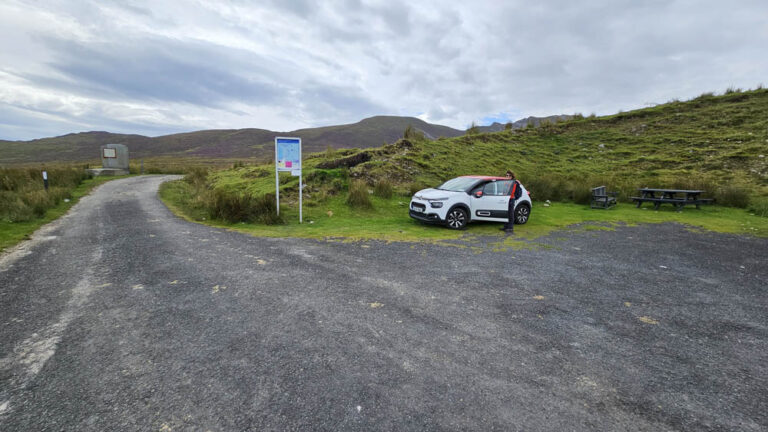 parcheggio sentiero del pellegrino - donegal - irlanda