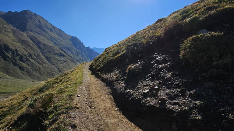 sentiero rifugio città di busto