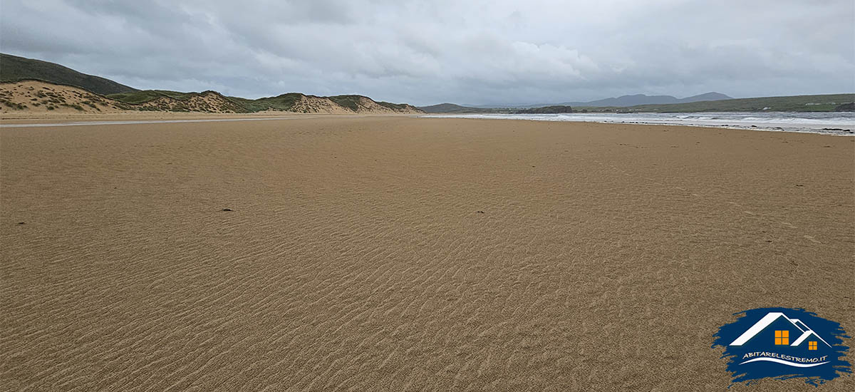 Five Fingers Strand