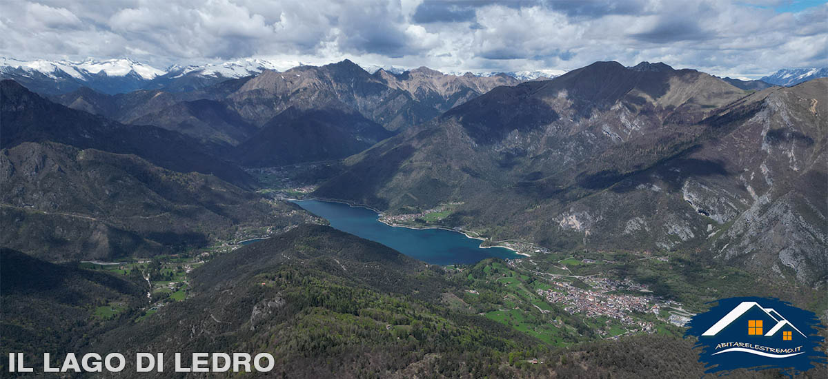 il panorama dal Monte Carone