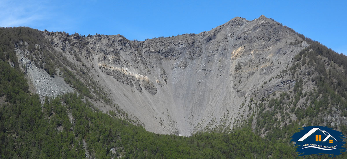vista sulle montagne da thouraz