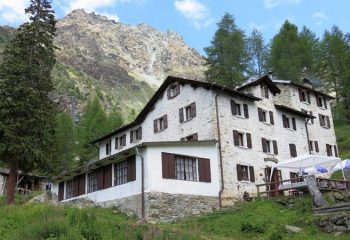 rifugio musella valmalenco