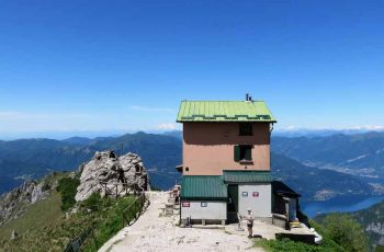 37 Il rifugio Rosalba