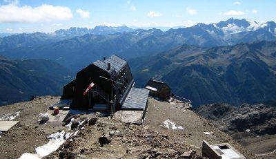 intestazione rifugio mantova al vioz